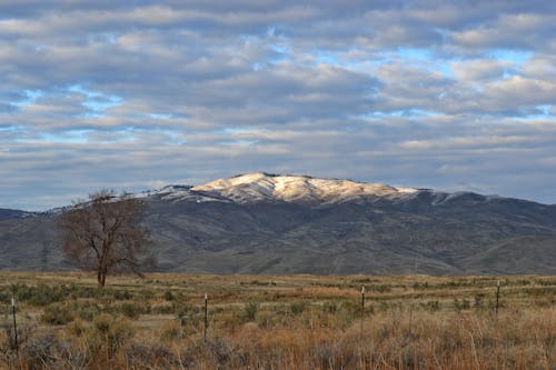 Foto De Paisaje De Montaña