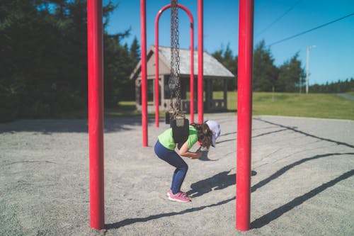 Foto d'estoc gratuïta de balancejar, infant, jugant