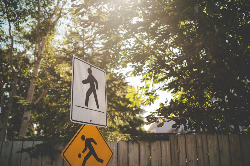 Should You Buy First or Sell First in Toronto? A Move-Up Decision Guide