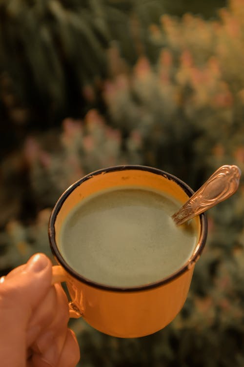 Foto profissional grátis de bebida, cafeína, caneca