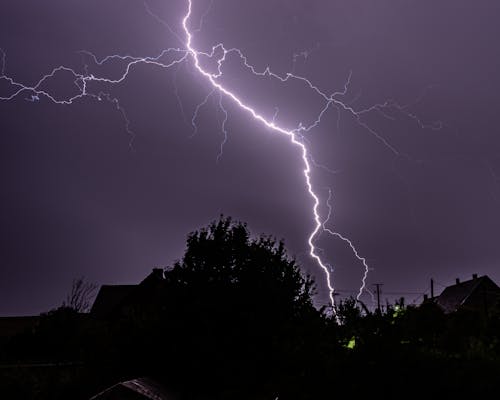 Free Lightning on the Sky Stock Photo