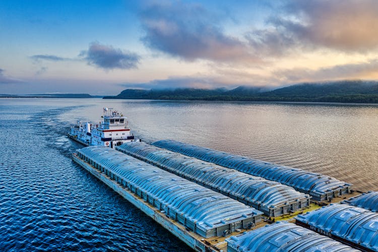 A Shop Pulling On Barges