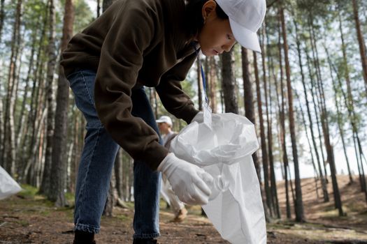 How to Donate to Environmental Nonprofit Organizations Effectively