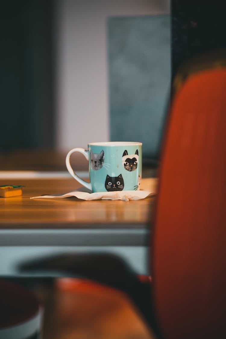 Cup With Cat Heads