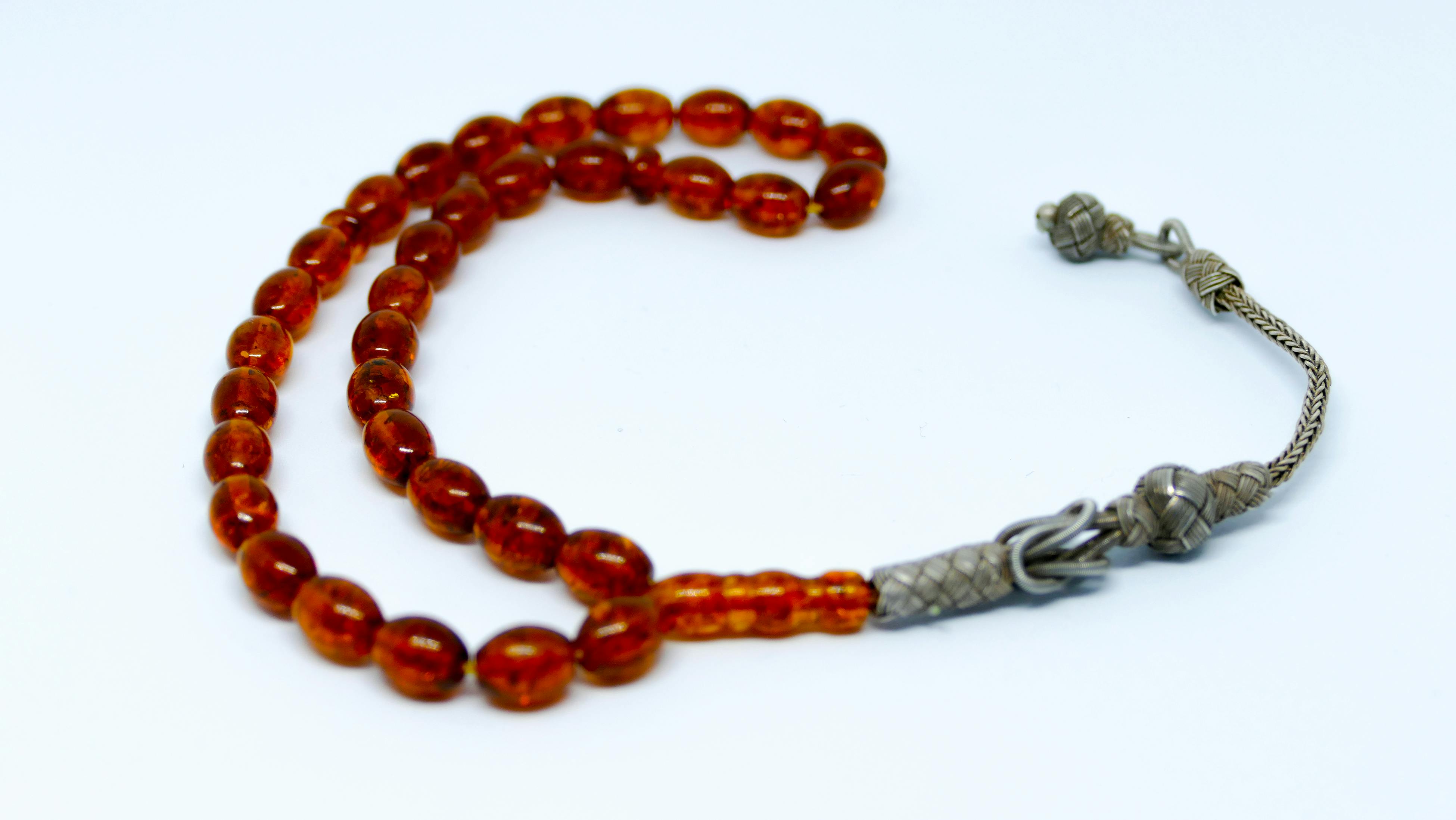 Brown 33count Misbaha Prayer Beads Closeup Photo · Free Stock Photo