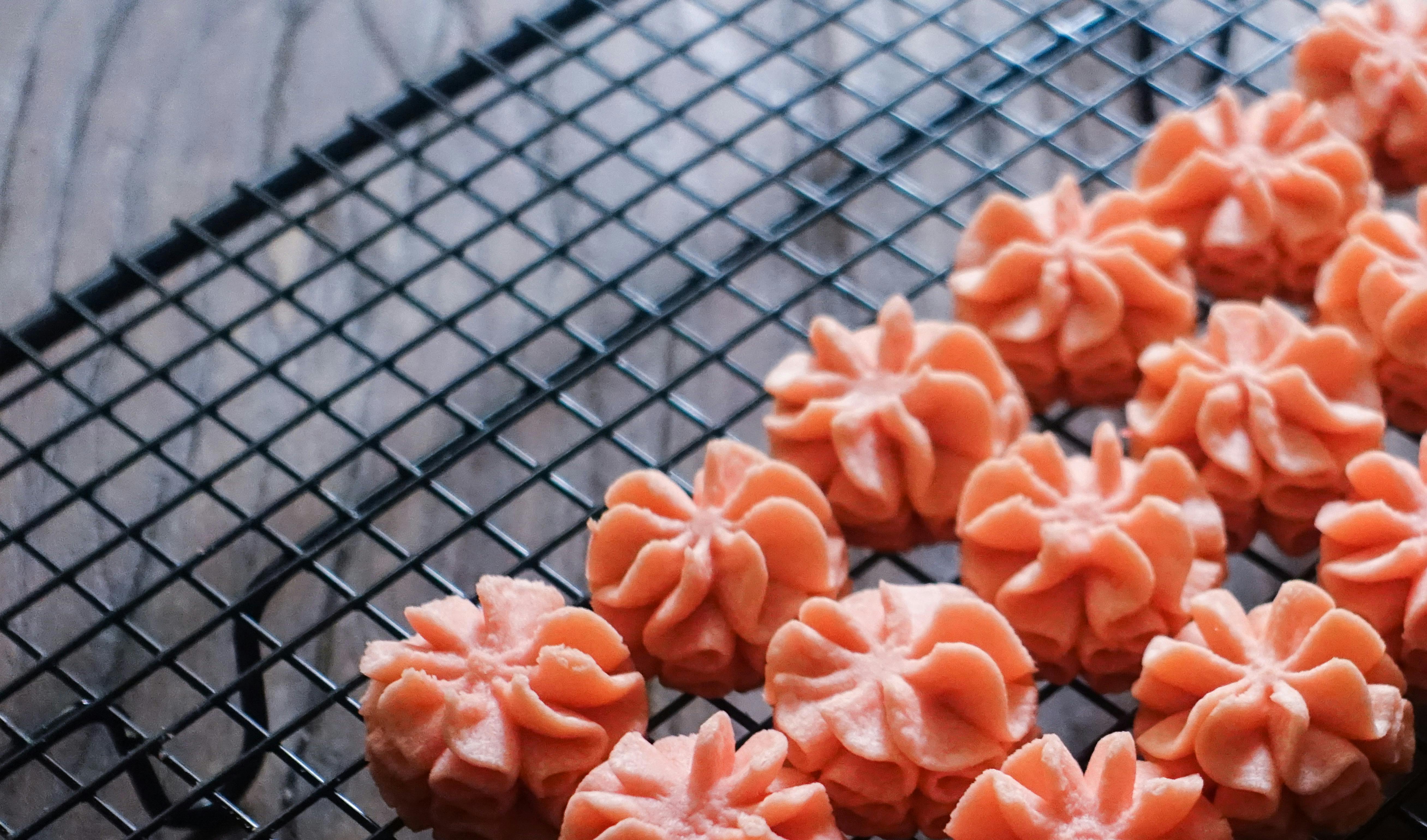 Fırında Sebzeli Tavuk But Tarifi: Pratik, Lezzetli ve Sağlıklı Bir Ana Yemek