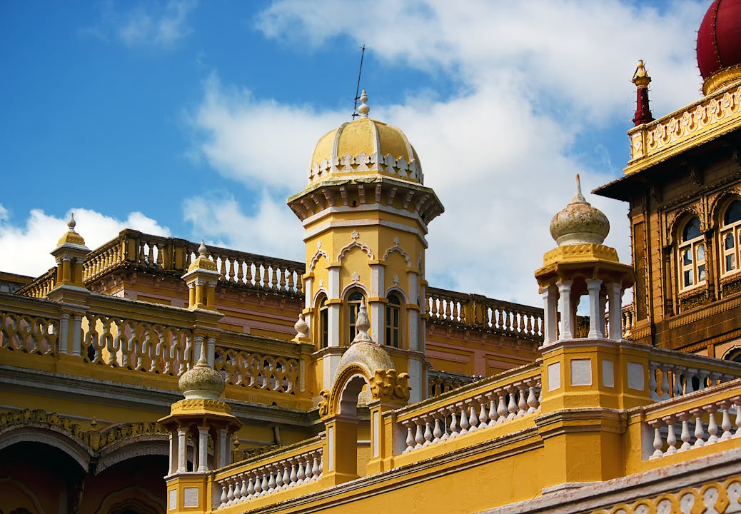 A Guide to Bengaluru’s Iconic Karnataka-style Architecture