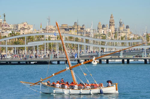 Free stock photo of barcelona, barco, puerto