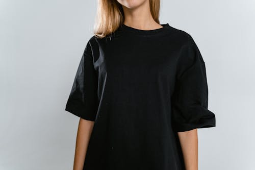 Woman in Black Crew Neck T-shirt