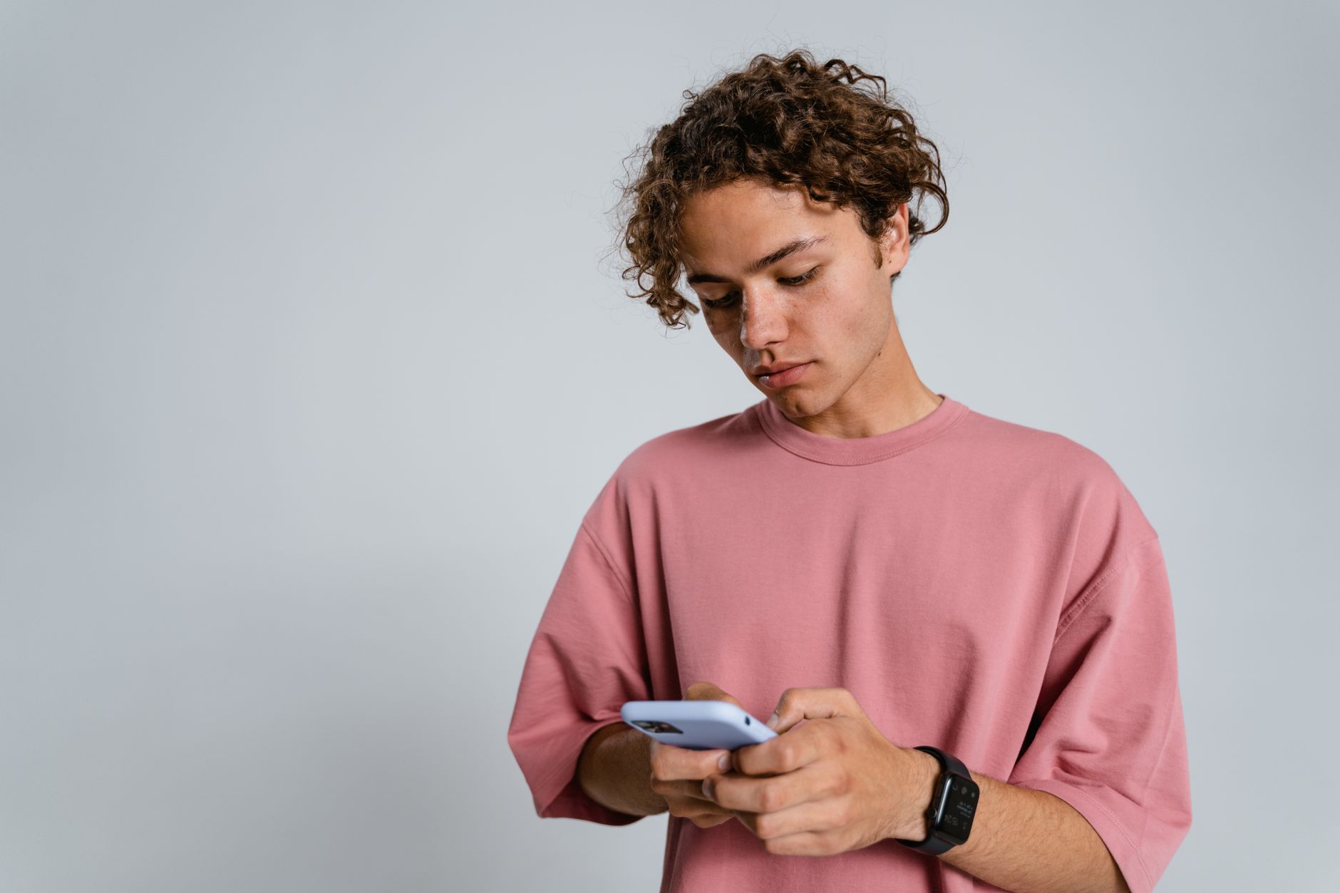Understanding Alcohol Use Disorder (AUD) in Teenagers: Signs, Causes, and Support