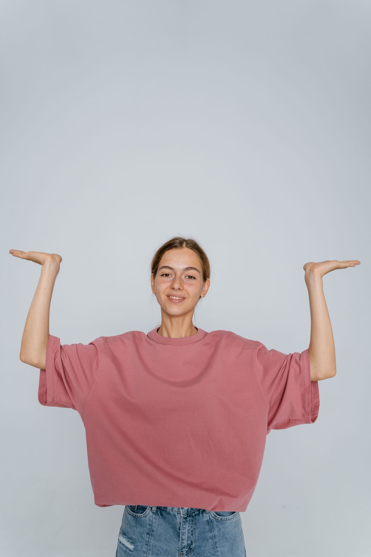 Áo khoác và hoodie: cách phối đồ trẻ trung cho ngày mát