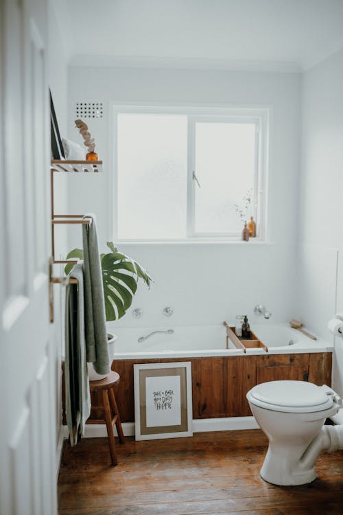 Free White Ceramic Sink Toilet in the Bathroom Stock Photo