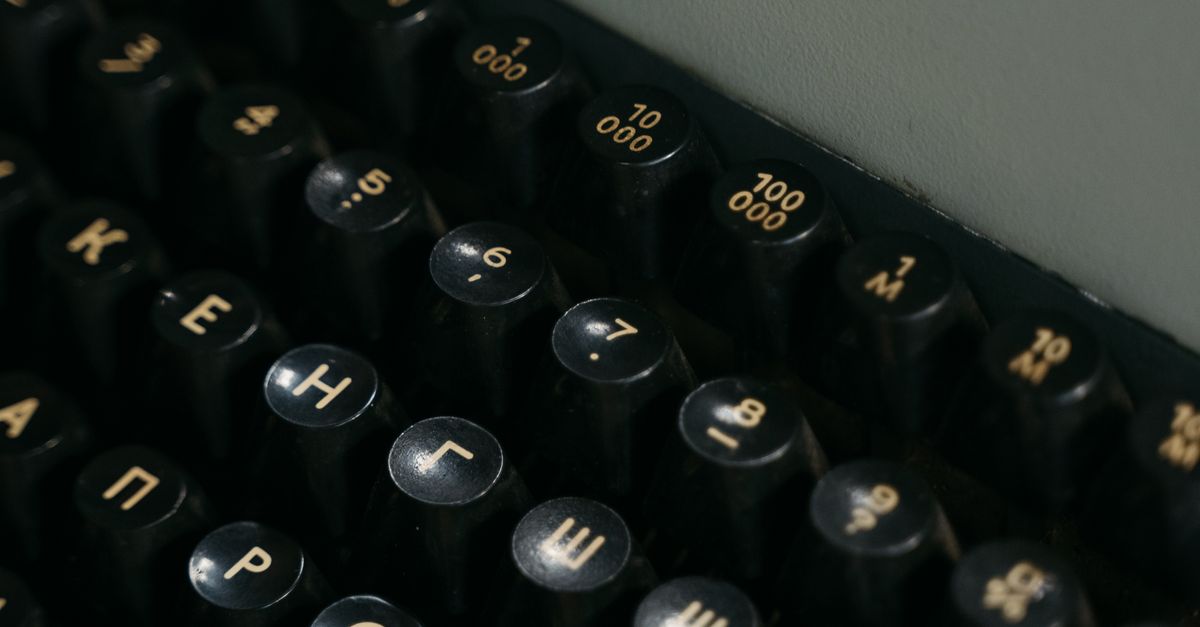 Typw Righter Close Up Shot of a Typewriter · Free Stock Photo