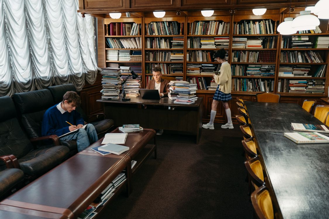 People Studying in the Library · Free Stock Photo