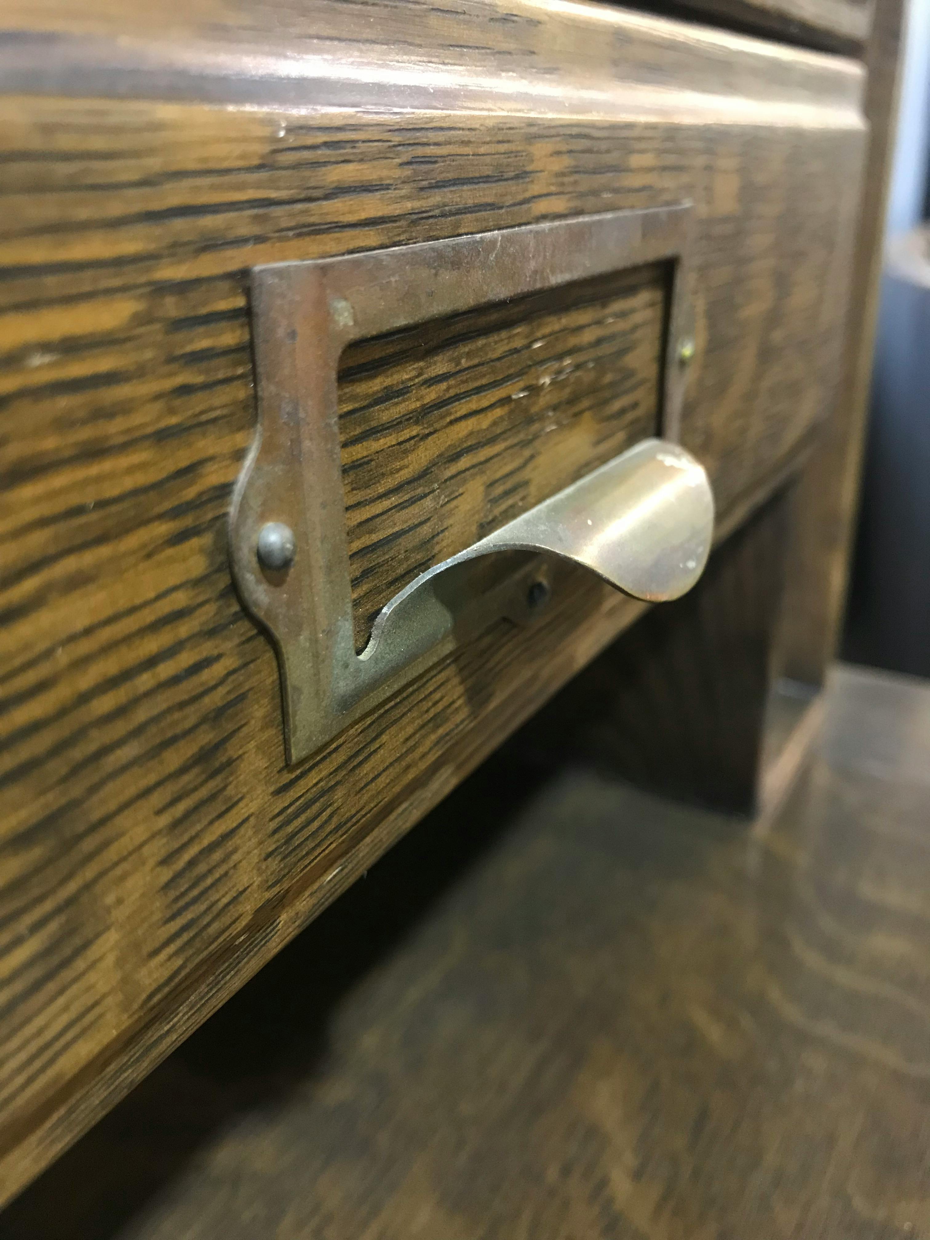 Free stock photo of drawer, knob, library