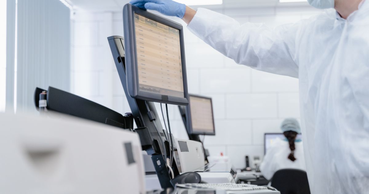 How to Transition into Medical Research from a Clinical Background in the UK