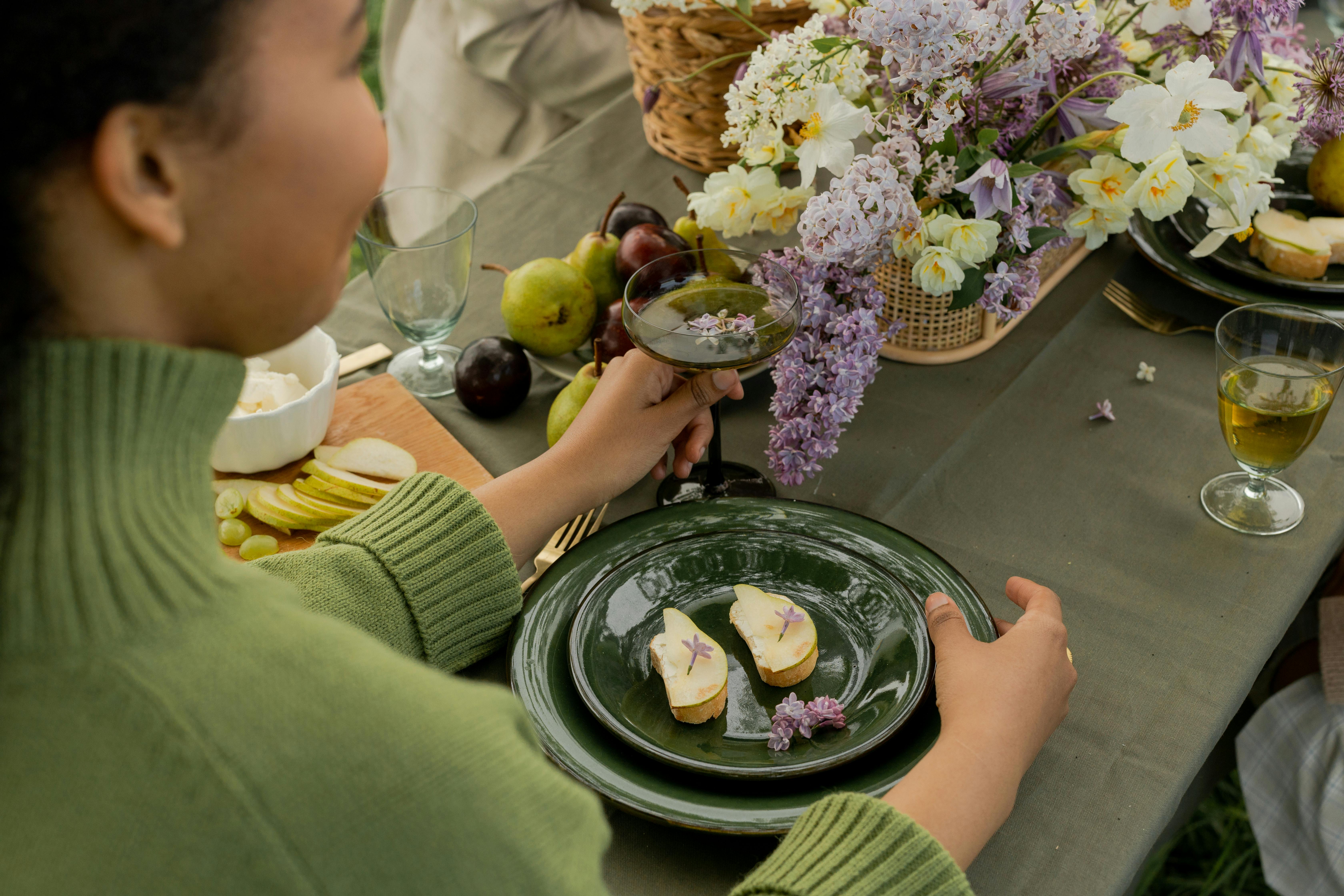 What does eating 3 eggs a day do to your body?