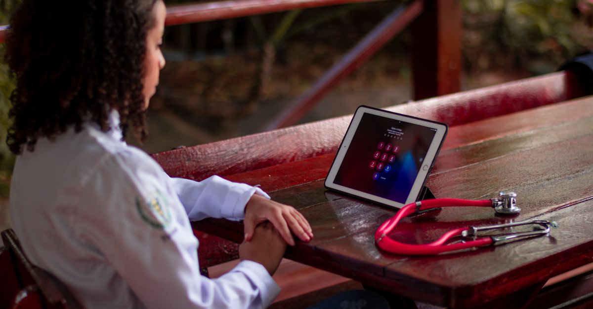 The Unseen Toll of Constant Connectivity in the Digital Workplace