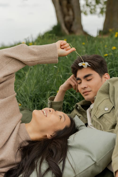 Free stock photo of asian man, asian woman, boyfriend