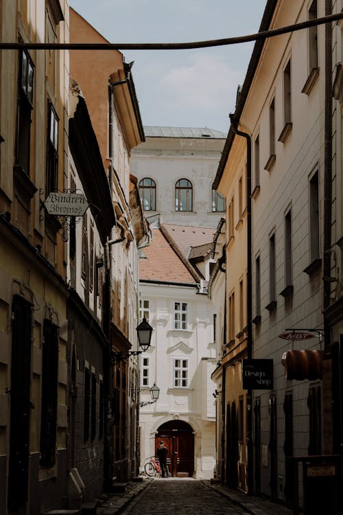 Základová fotografie zdarma na téma beton, budovy, centrum města