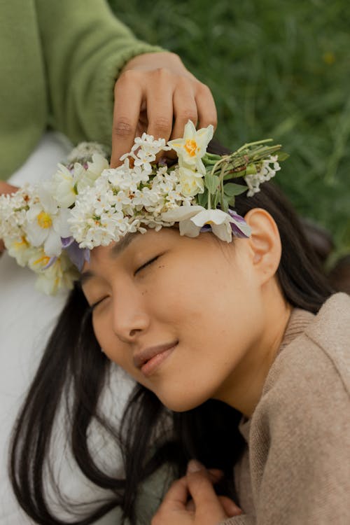 Free stock photo of adult, daisies, day