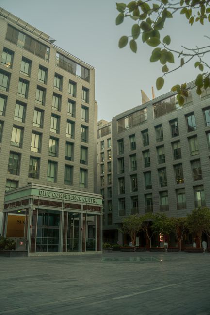 DIFC Furnished Office 1000sqft Near Metro AED 150K