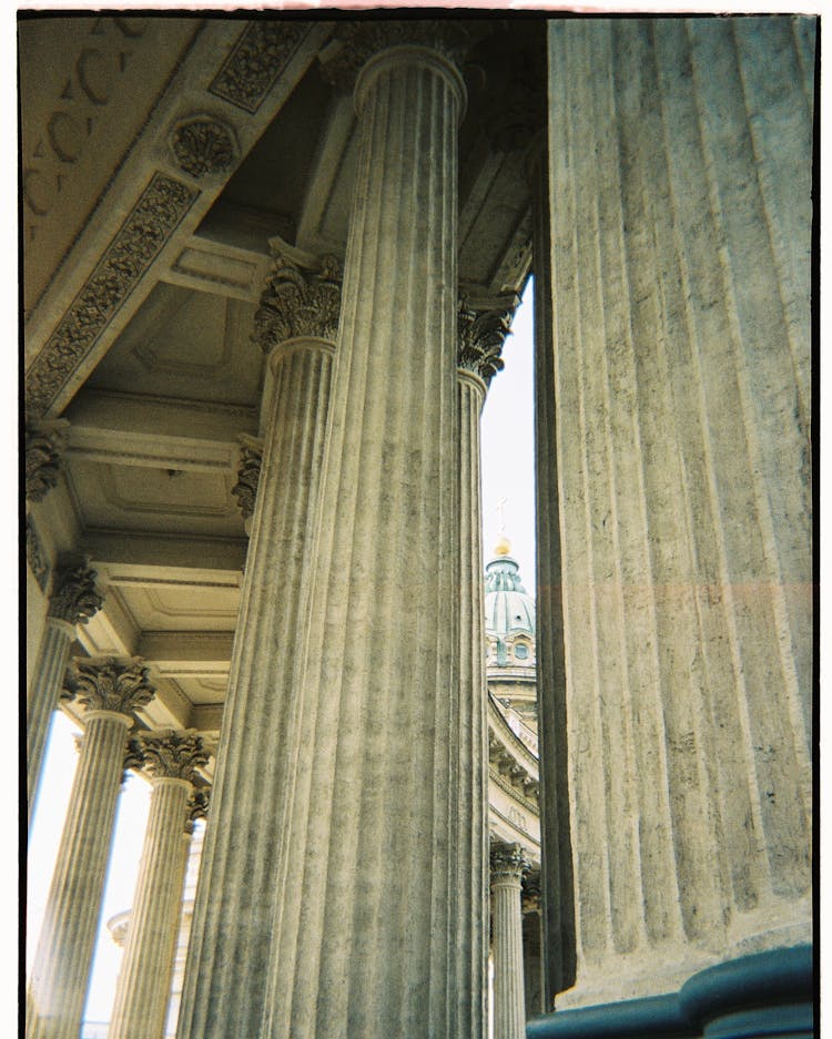 Columns In Building