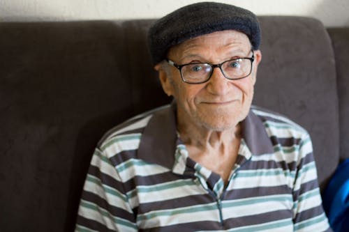 Darmowe zdjęcie z galerii z dziadek, słodka stara osoba, słodki staruszek