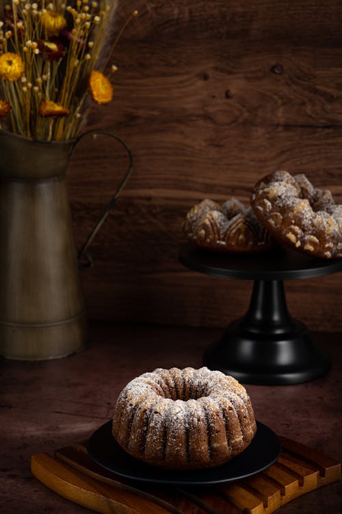 Free Brown Cake on the Table Stock Photo