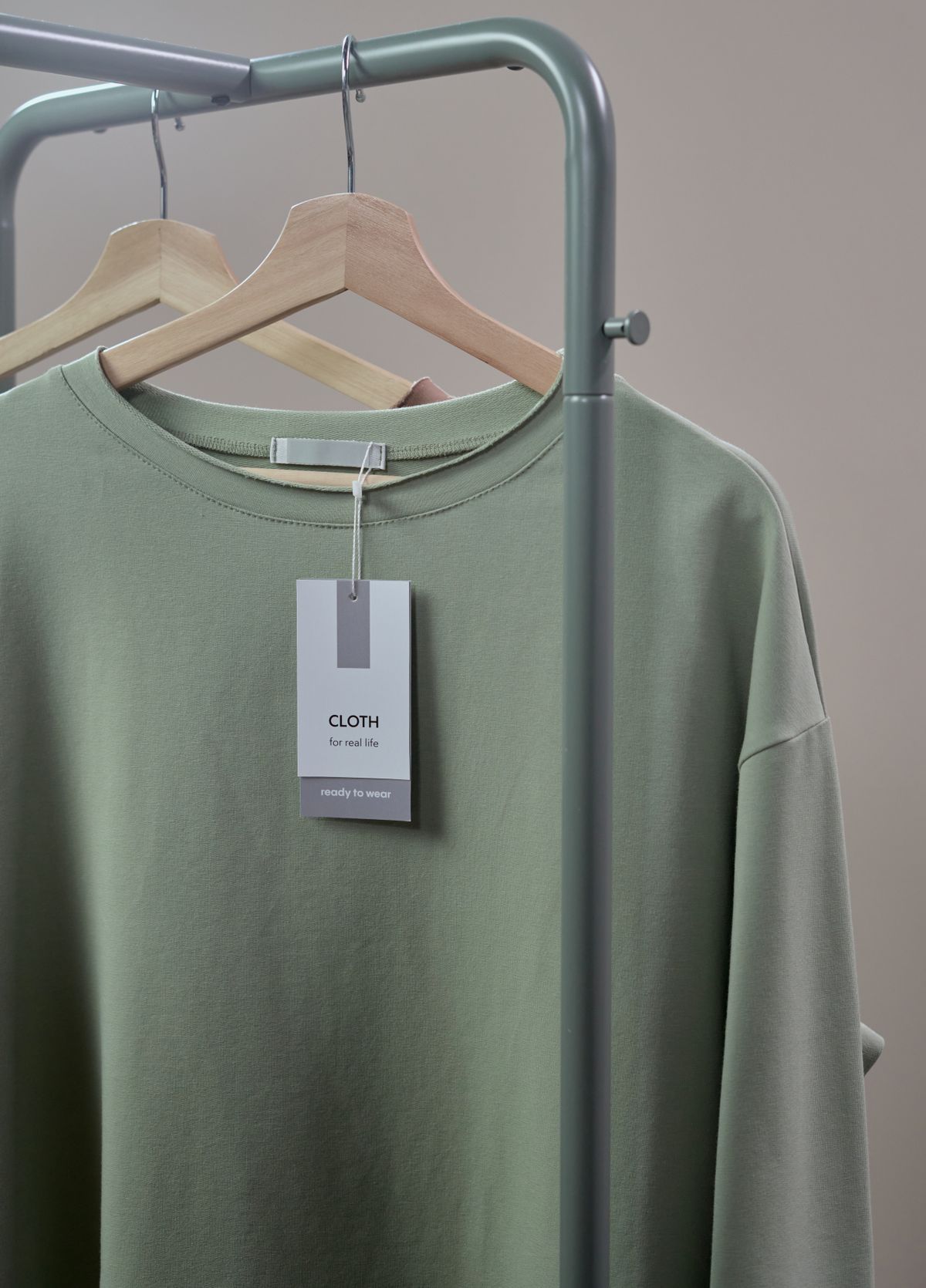 Nhận biết hàng real vs fake trong streetwear