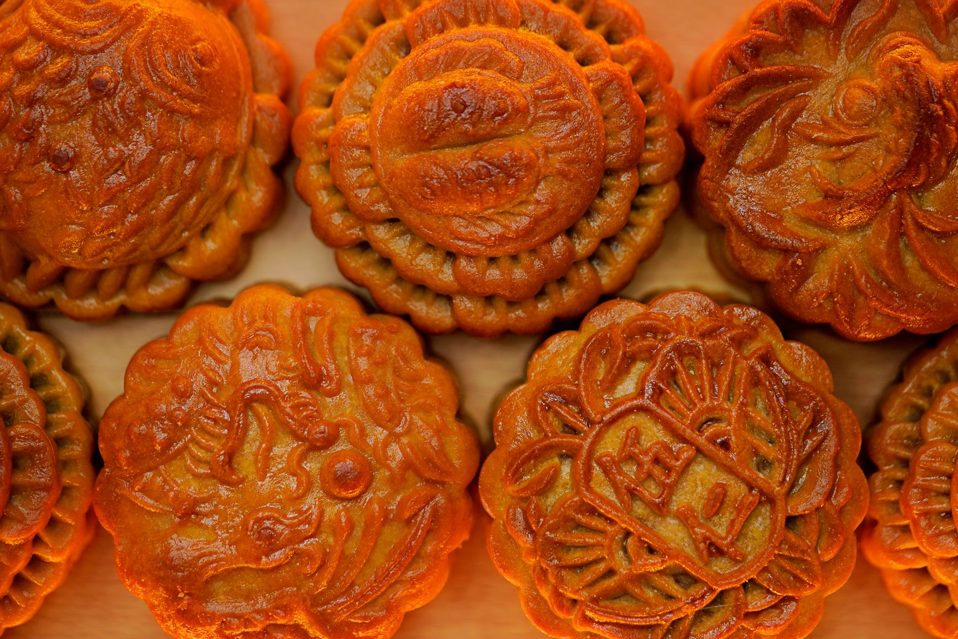 Mid-Autumn Festival 2026: Traditions, Food Pairings, and Gathering Tips