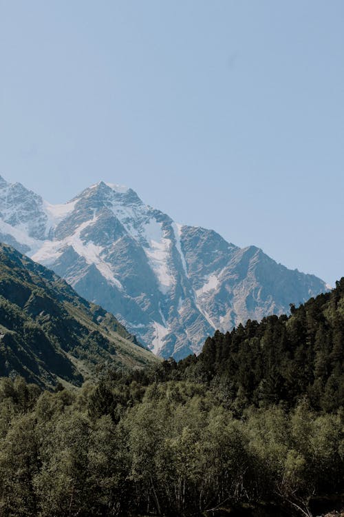 Безкоштовне стокове фото на тему «вершина гори, гірський хребет, день»