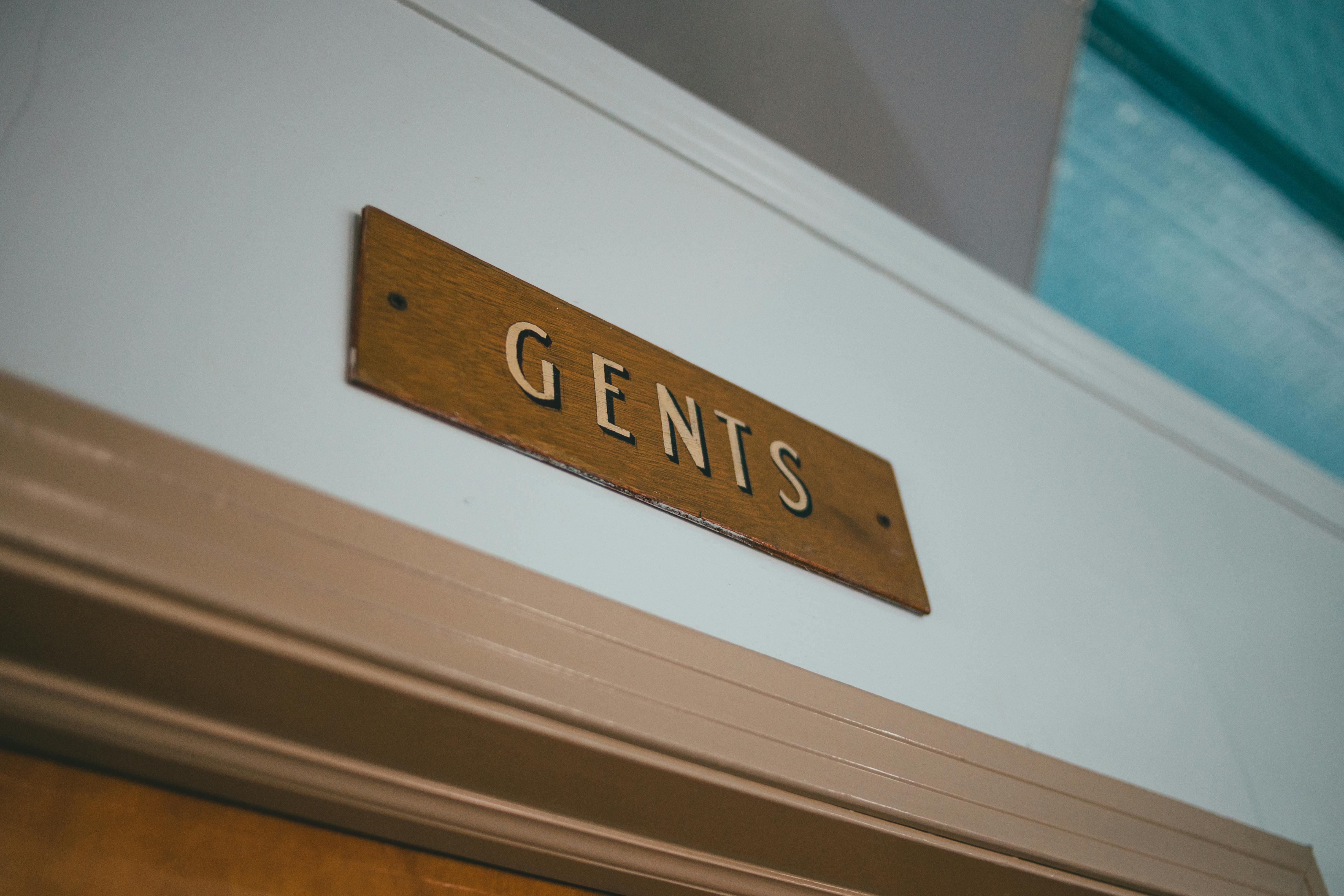 Workers report watching Ray-Ban Meta-shot footage of people using the bathroom