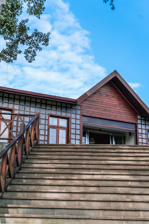 Free stock photo of wooden home, wooden stairs