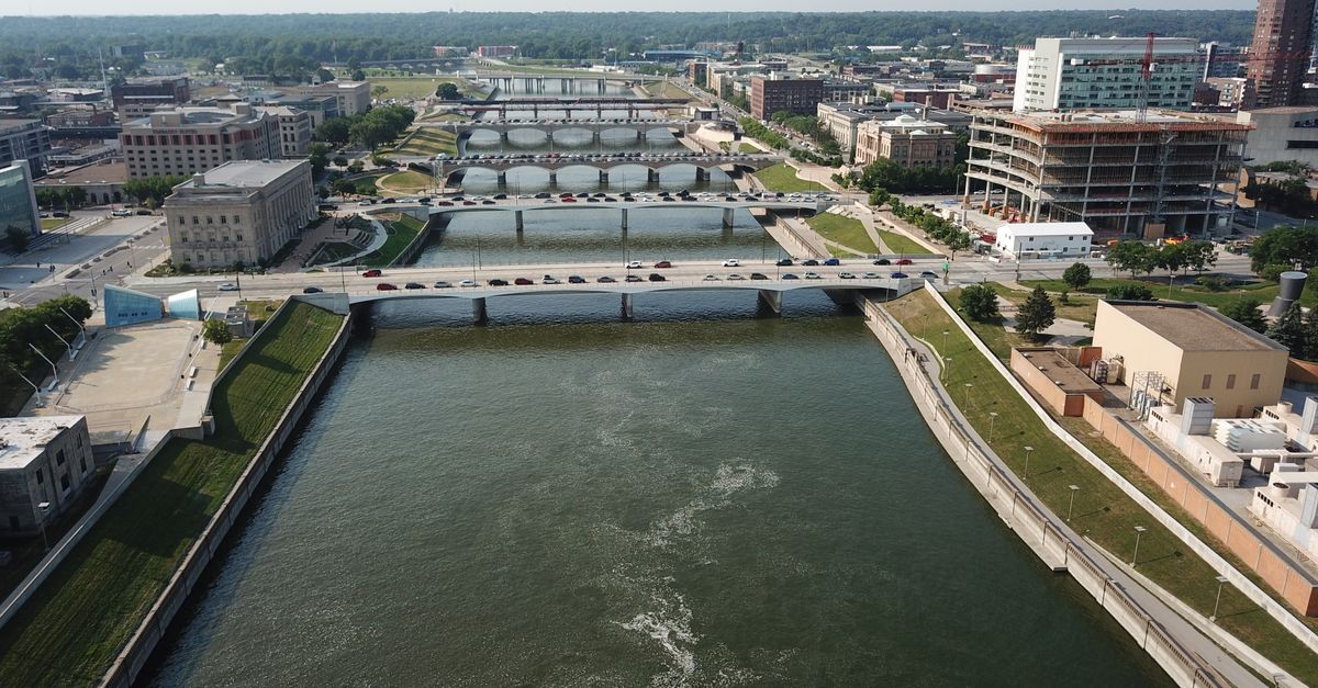 Des Moines skyline