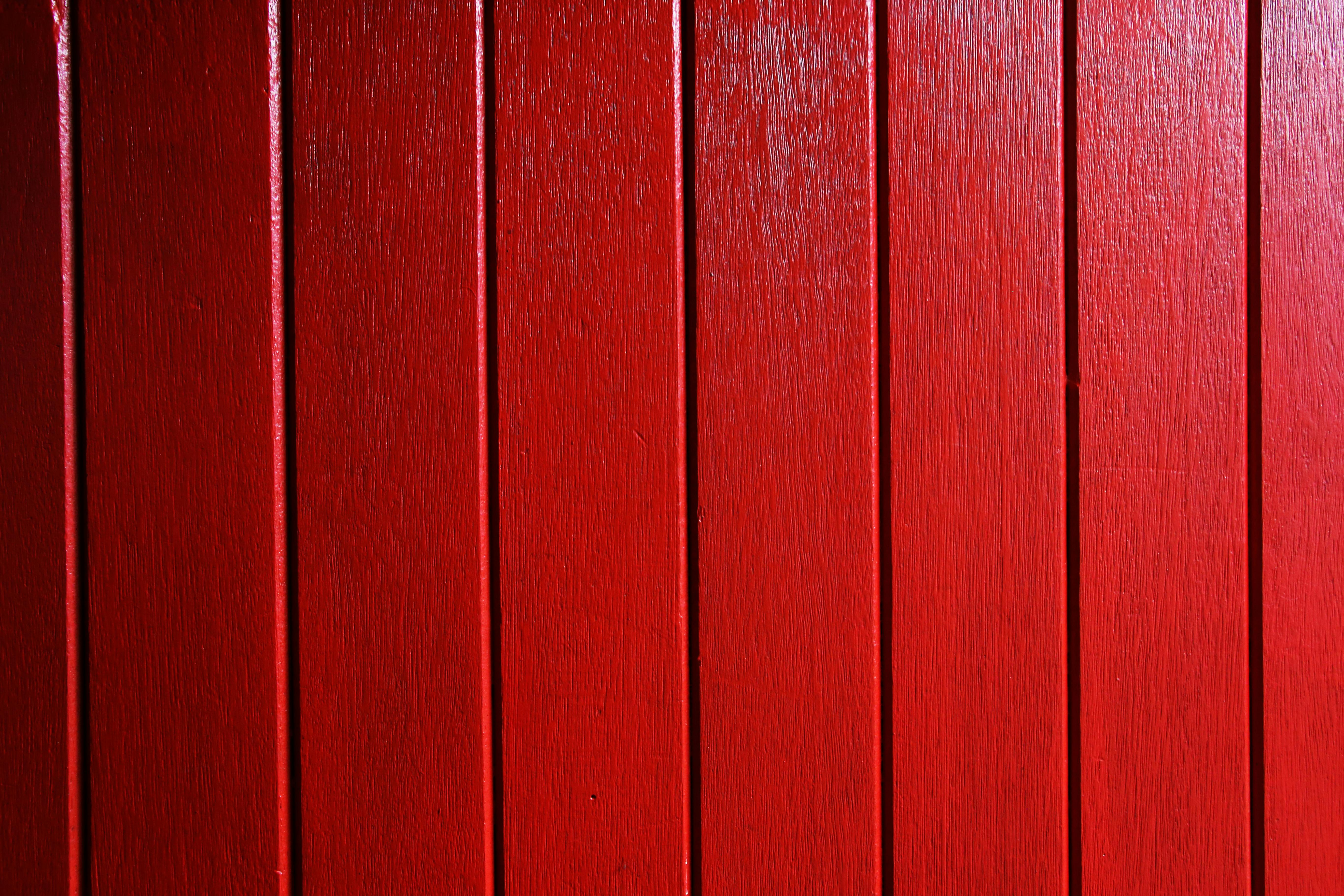 Red Wooden Surface · Free Stock Photo