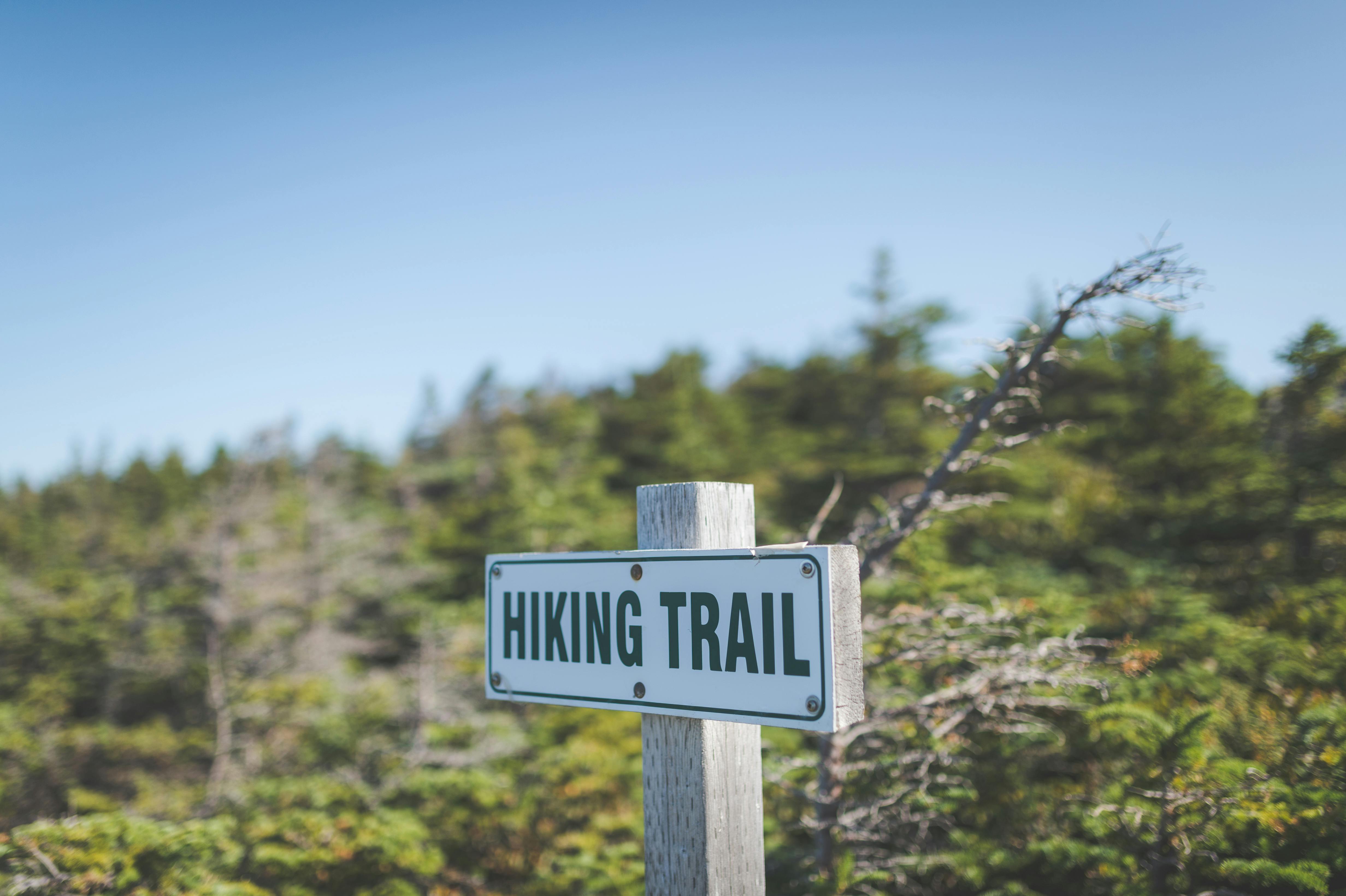 Rucking Protocol for Beginners: The Complete Guide to Weighted Walking (2026)