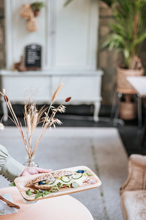 Gratis arkivbilde med brød, delikat, hånd