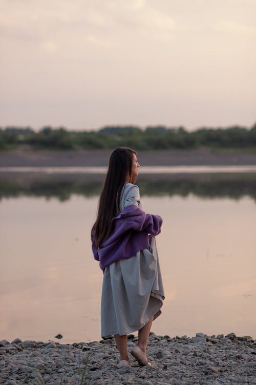 Foto stok gratis danau, fokus selektif, gaun