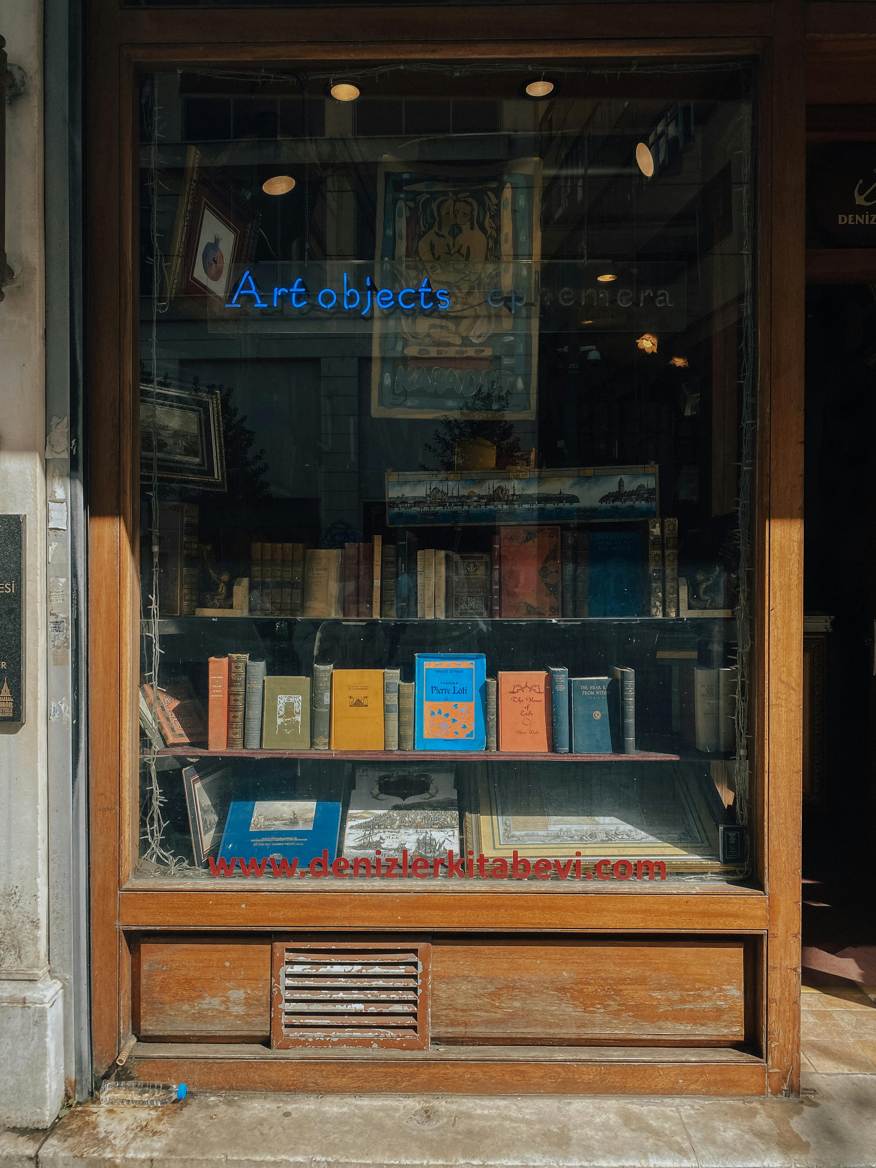 Bookstore Signage Photos, Download The BEST Free Bookstore Signage