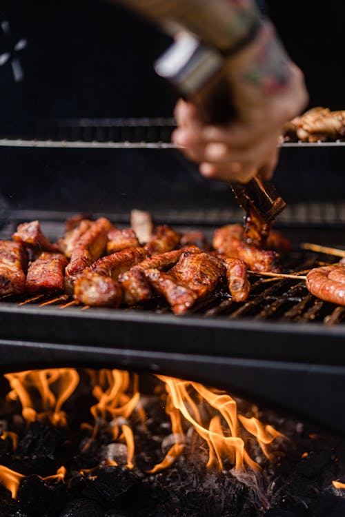 Foto stok gratis alat barbecue, arang, daging
