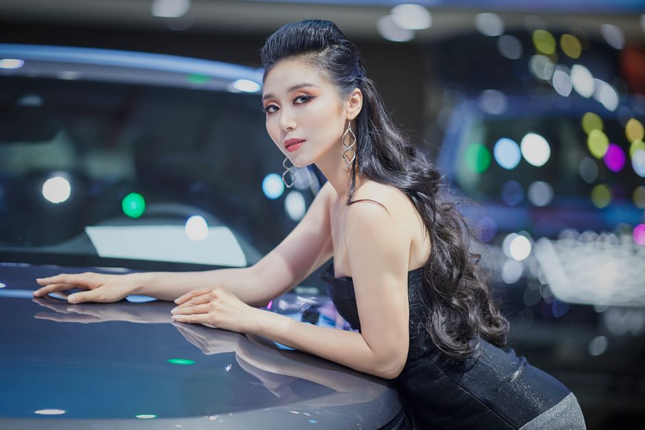 Trang Điểm Dạ Hội Tông Khói Giữ Lớp Cả Ngày Tại Hà Nội
