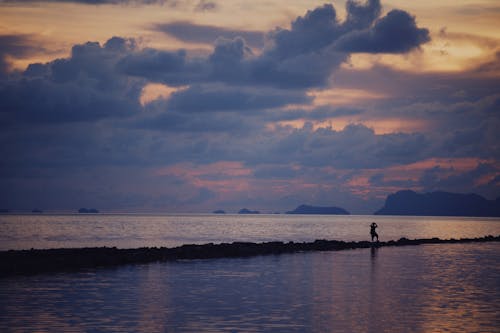 Безкоштовне стокове фото на тему «вода, Захід сонця, море»