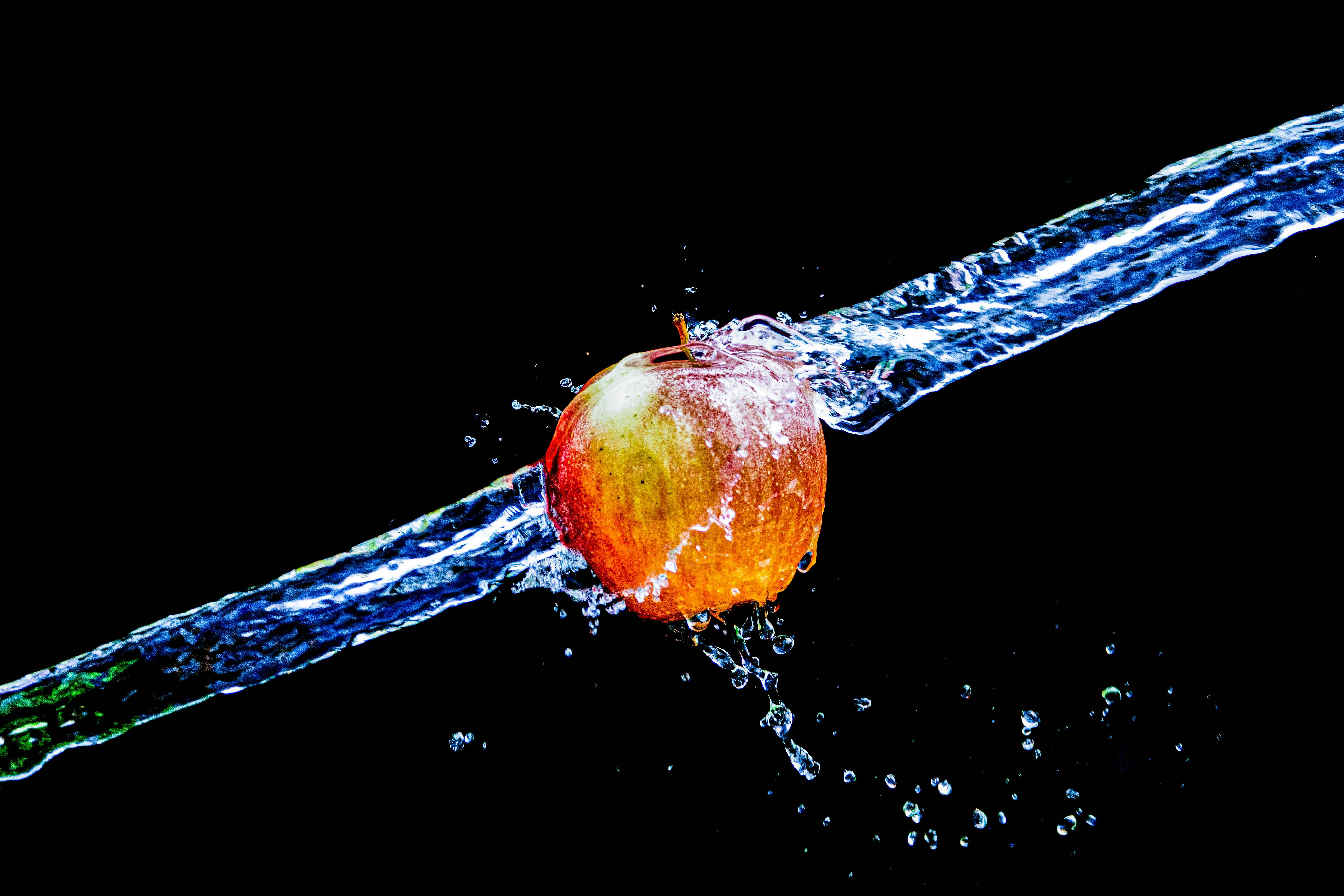 Apple earnings, March PCE, Q1 GDP, mortgage rates: What to Watch — Photo by Kai Henne on Pexels