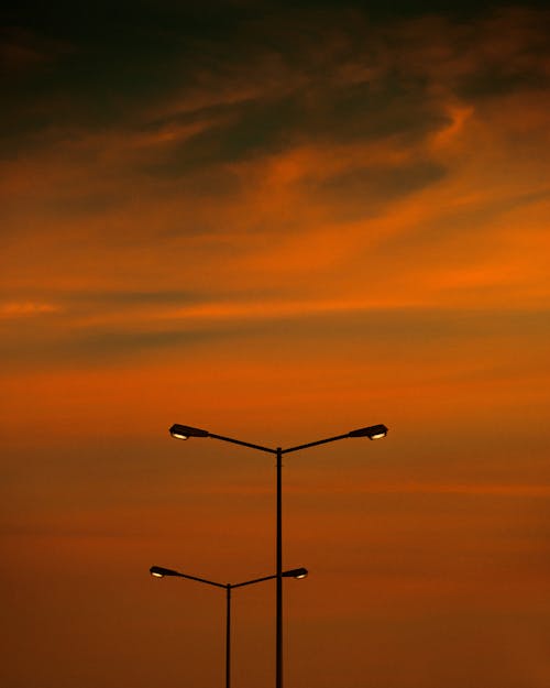 Безкоштовне стокове фото на тему «вертикальні постріл, вечір, Захід сонця»