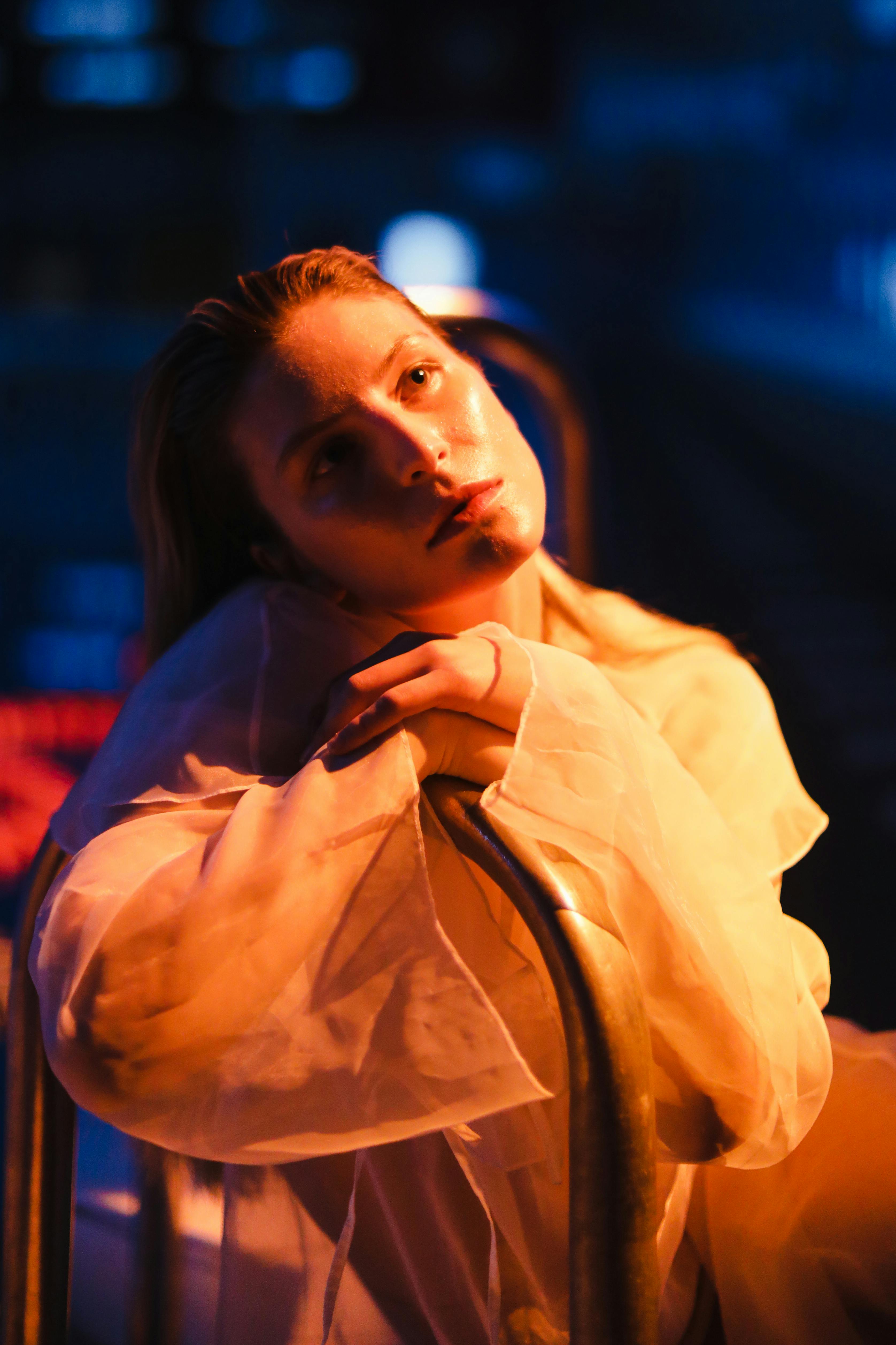 Ücretsiz açık portre, anlamlı, aramak içeren Ücretsiz stok fotoğraf Stok Fotoğraflar