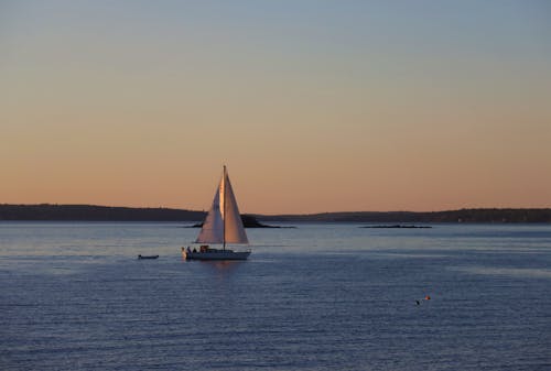 Δωρεάν στοκ φωτογραφιών με βάρκα, δύση του ηλίου, θαλαμηγός