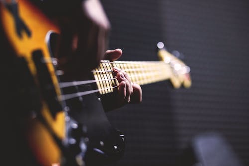 Безкоштовне стокове фото на тему «акорд, бас-гітара, бренькіт» стокове фото