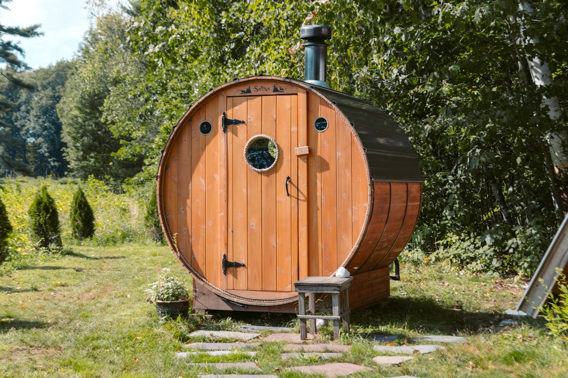 Image of a select choice for best Outdoor Sauna for Backyard.