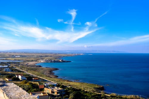 Безкоштовне стокове фото на тему «архітектура, берег моря, блакитне небо» стокове фото